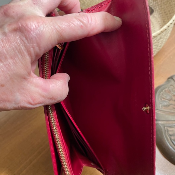 Louis Vuitton vernis wallet - Picture 10 of 13